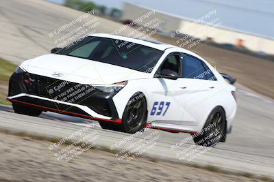 media/Mar-30-2025-Speed Ventures (Sun) [[39e6b1441d]]/Green/Session 3 (Outside Grapevine)/